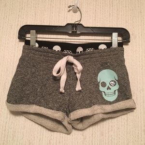 SOLD // NWOT Skull Printed Leisure/Gym Shorts ☠️
